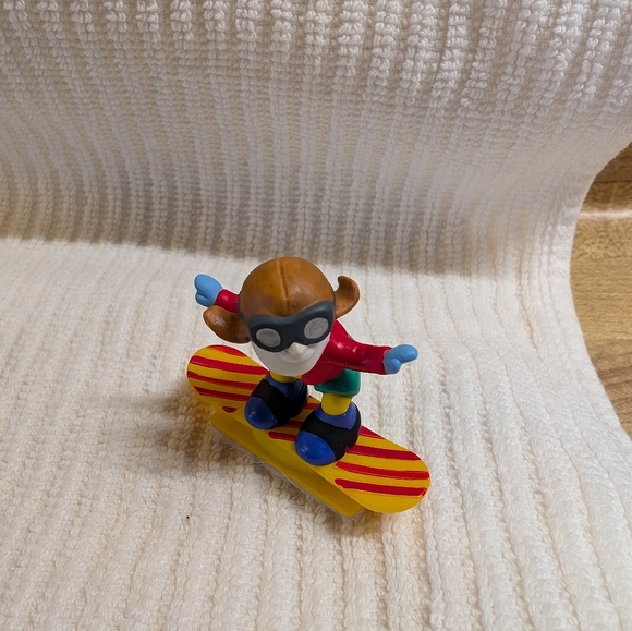 Department 56 Village Accessories, Snowboard Elves, set of 2 - Picture 3 of 7